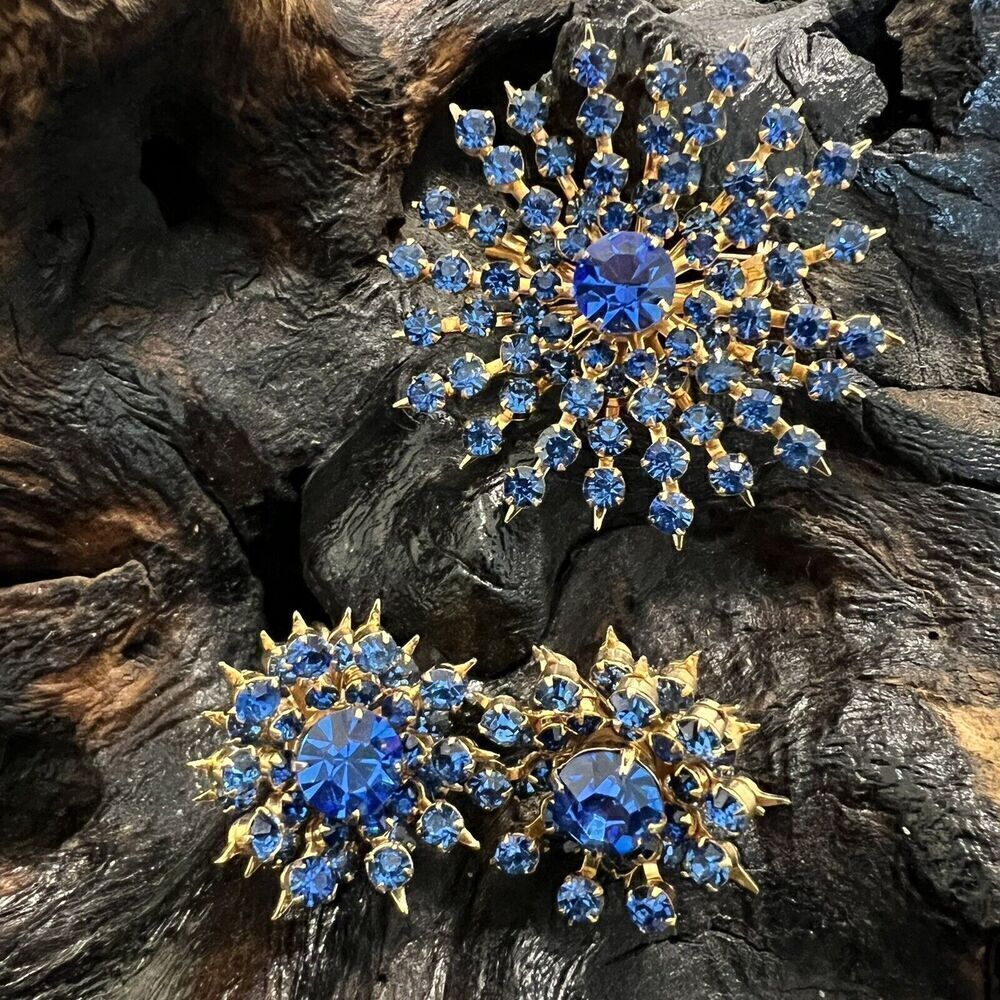 Vintage Coro Demi Parure Set Brooch Screw Back Earrings Blue Starburst Snowflake